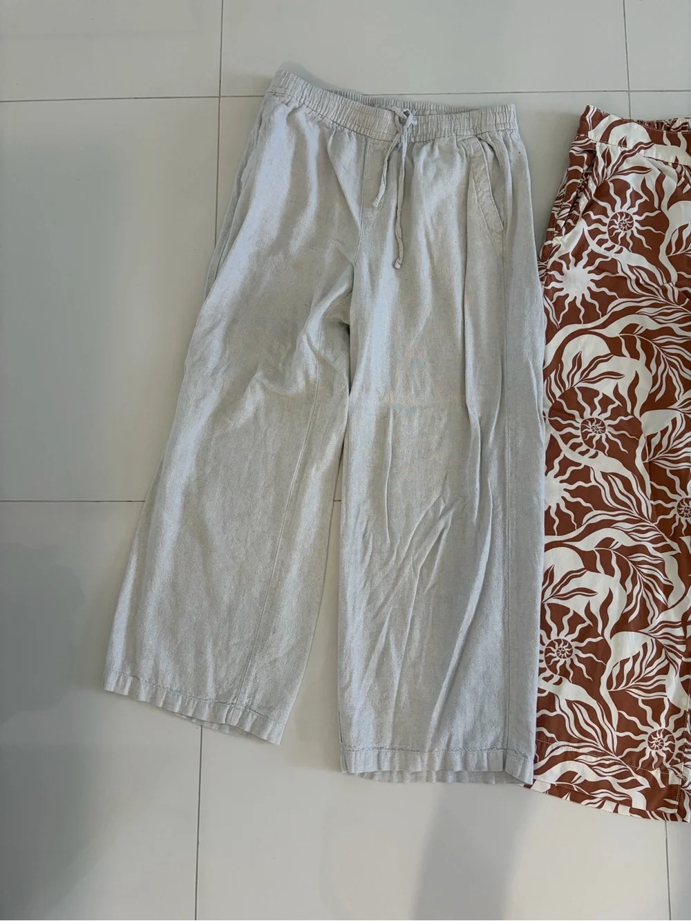 Linen pants bundle— all size small - Picture 5 of 5